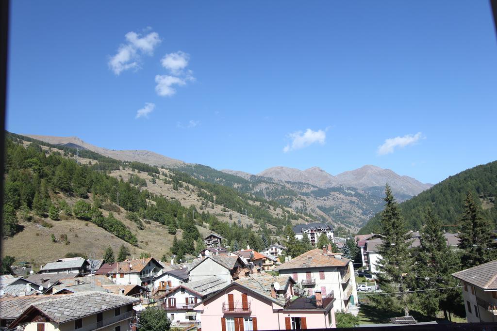 Residence Albergian Pragelato Exteriér fotografie